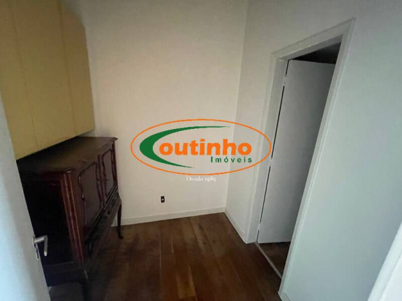 Imagem Apartamento com 2 Quartos à Venda, 72 m² em Grajaú - Rio De Janeiro Imagem Apartamento com 2 Quartos à Venda, 72 m² em Grajaú - Rio De Janeiro