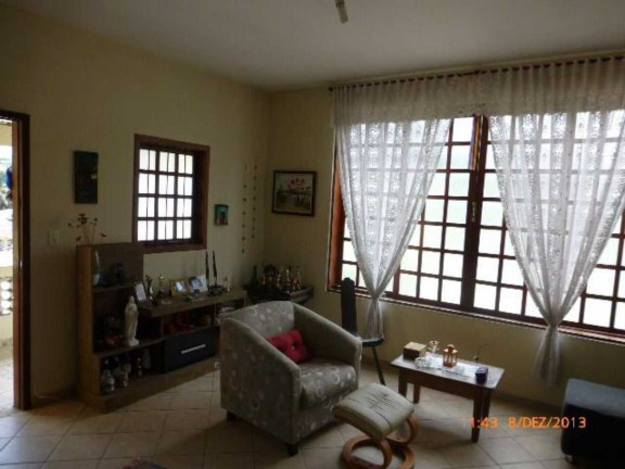 Imagem Casa com 7 Quartos à Venda, 300 m² em Taquara - Rio De Janeiro