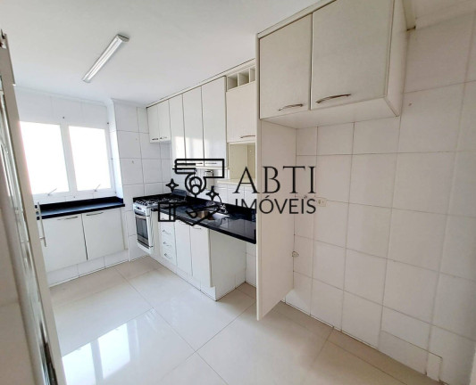Imagem Apartamento com 3 Quartos à Venda, 93 m² em Moema - São Paulo