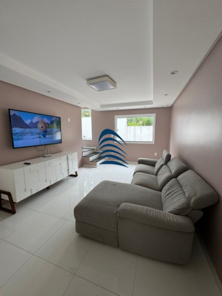 Imagem Imóvel com 3 Quartos à Venda, 169 m² em Buraquinho - Lauro De Freitas Imagem Imóvel com 3 Quartos à Venda, 169 m² em Buraquinho - Lauro De Freitas