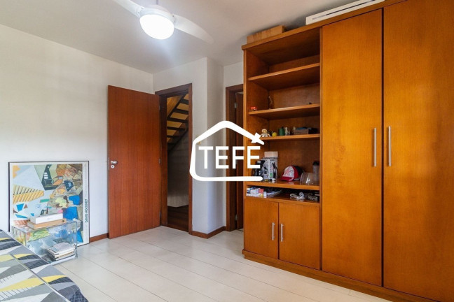 Imagem Casa com 5 Quartos à Venda, 310 m² em Recreio Dos Bandeirantes - Rio De Janeiro Imagem Casa com 5 Quartos à Venda, 310 m² em Recreio Dos Bandeirantes - Rio De Janeiro