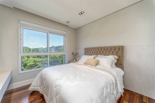 Imagem Apartamento com 3 Quartos à Venda, 166 m² em Praia Brava - Itajaí