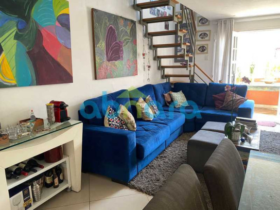 Imagem Cobertura com 4 Quartos à Venda, 150 m² em Copacabana - Rio De Janeiro Imagem Cobertura com 4 Quartos à Venda, 150 m² em Copacabana - Rio De Janeiro