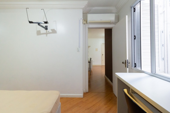 Imagem Apartamento com 1 Quarto à Venda, 43 m² em Cidade Baixa - Porto Alegre