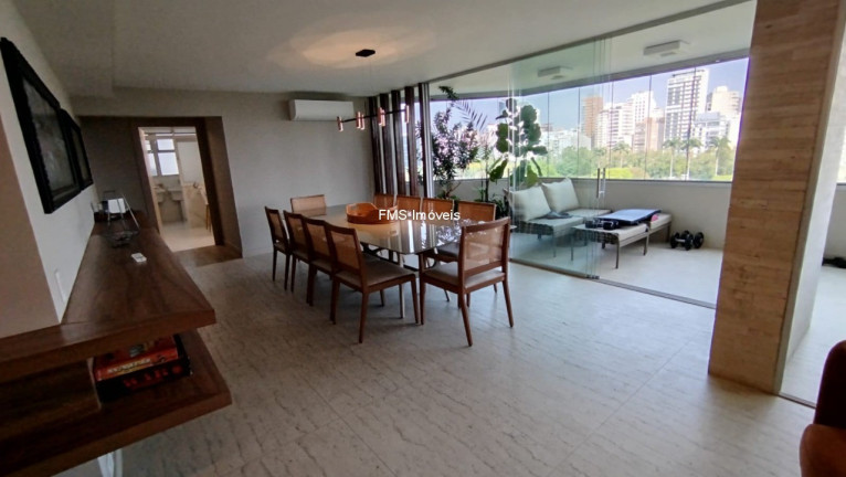 Imagem Imóvel com 4 Quartos para Alugar, 271 m² em Jardim Europa - São Paulo Imagem Imóvel com 4 Quartos para Alugar, 271 m² em Jardim Europa - São Paulo