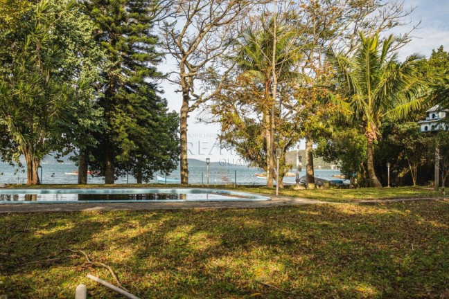 Imagem Casa com 4 Quartos à Venda, 264 m² em Enseada Do Brito (ens Brito) - Palhoça