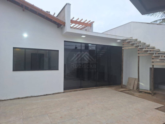 Casa com 3 Quartos à Venda, 350 m² em Bopiranga - Itanhaém