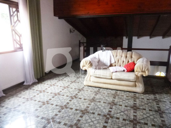 Imagem Casa com 3 Quartos à Venda, 250 m² em Jardim Guanca - São Paulo Imagem Casa com 3 Quartos à Venda, 250 m² em Jardim Guanca - São Paulo