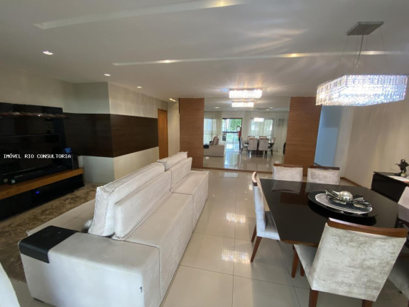 Imagem Apartamento com 4 Quartos à Venda, 220 m² em Rio De Janeiro Imagem Apartamento com 4 Quartos à Venda, 220 m² em Rio De Janeiro