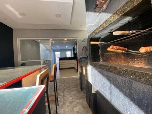 Imagem Casa com 2 Quartos à Venda, 100 m² em Igara - Canoas