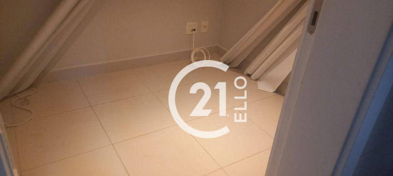 Imagem Apartamento com 3 Quartos à Venda, 223 m² em Itaim Bibi - São Paulo
