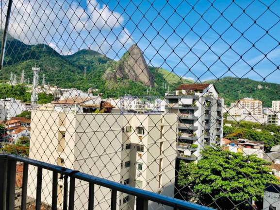 Apartamento com 2 Quartos à Venda, 66 m² em Grajaú - Rio De Janeiro