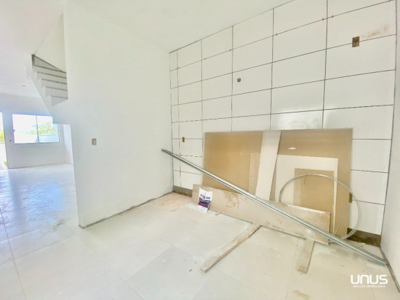 Imagem Sobrado com 2 Quartos à Venda, 105 m² em Potecas - São José