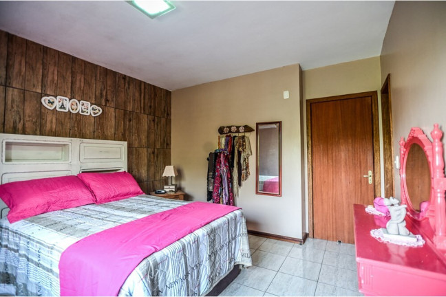 Imagem Casa com 2 Quartos à Venda,  em Serraria - Porto Alegre