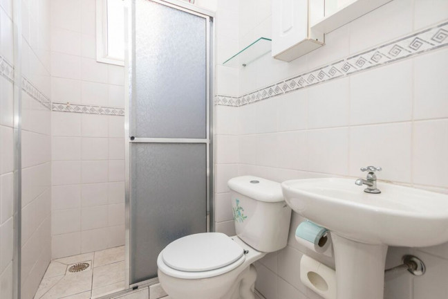 Imagem Imóvel com 2 Quartos à Venda, 54 m² em Humaitá - Porto Alegre Imagem Imóvel com 2 Quartos à Venda, 54 m² em Humaitá - Porto Alegre