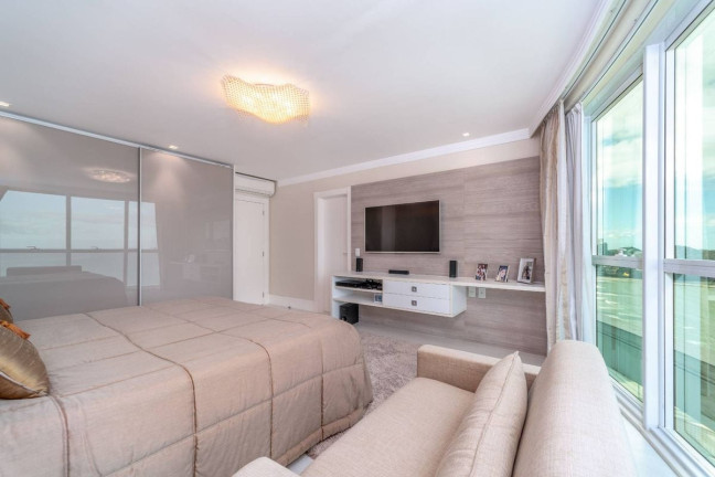 Imagem Apartamento com 4 Quartos à Venda, 287 m² em Centro - Balneário Camboriú Imagem Apartamento com 4 Quartos à Venda, 287 m² em Centro - Balneário Camboriú