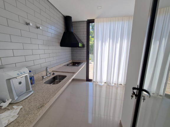 Imagem Casa com 4 Quartos à Venda, 335 m² em Santa Terezinha - Carapicuíba Imagem Casa com 4 Quartos à Venda, 335 m² em Santa Terezinha - Carapicuíba
