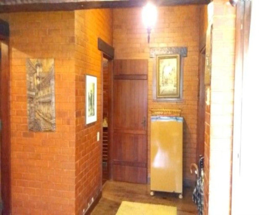Imagem Casa com 4 Quartos à Venda, 314 m² em Albuquerque - Teresópolis Imagem Casa com 4 Quartos à Venda, 314 m² em Albuquerque - Teresópolis