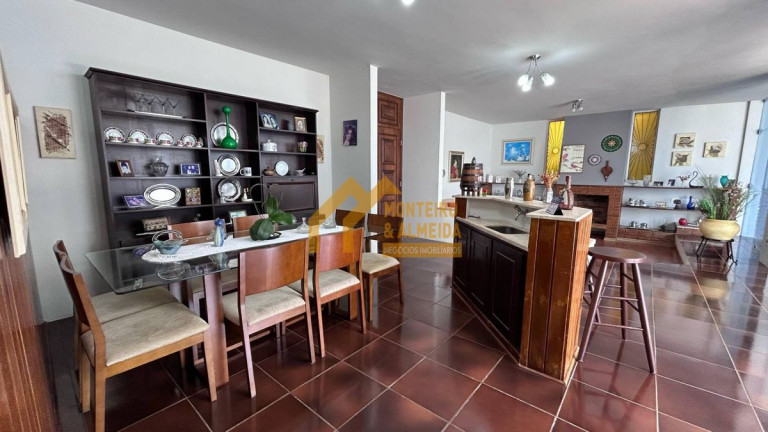 Imagem Casa com 3 Quartos à Venda, 334 m² em Vila Rosa - Itapetininga Imagem Casa com 3 Quartos à Venda, 334 m² em Vila Rosa - Itapetininga