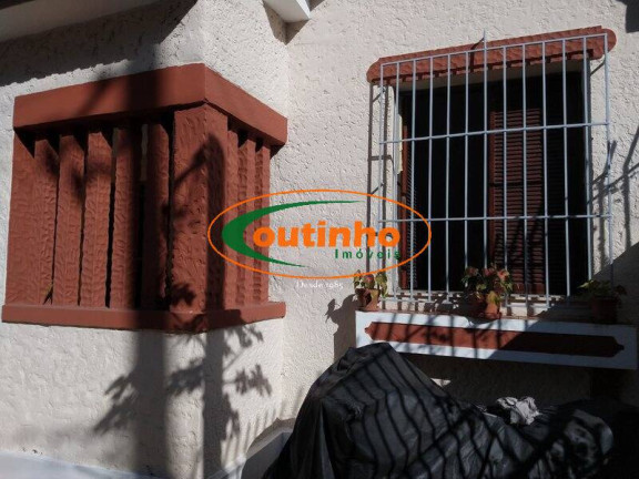 Imagem Casa com 5 Quartos à Venda, 224 m² em Vila Isabel - Rio De Janeiro Imagem Casa com 5 Quartos à Venda, 224 m² em Vila Isabel - Rio De Janeiro