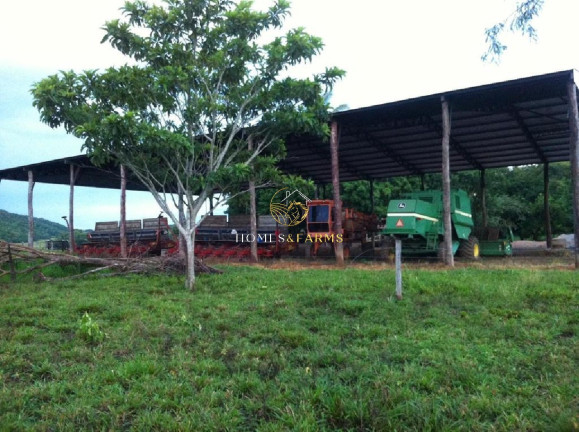 Imagem Imóvel com 3 Quartos à Venda, 3.700 m² em Centro - Nobres Imagem Imóvel com 3 Quartos à Venda, 3.700 m² em Centro - Nobres