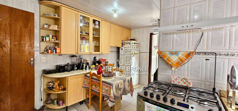 Imagem Casa com 3 Quartos à Venda, 265 m² em Vargem Grande - Teresópolis Imagem Casa com 3 Quartos à Venda, 265 m² em Vargem Grande - Teresópolis