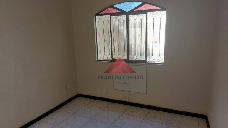 Imagem Casa com 3 Quartos à Venda, 250 m² em Neves - São Gonçalo Imagem Casa com 3 Quartos à Venda, 250 m² em Neves - São Gonçalo