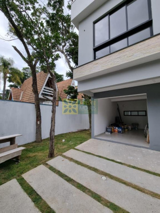 Casa com 2 Quartos à Venda, 88 m² em Mariscal - Bombinhas