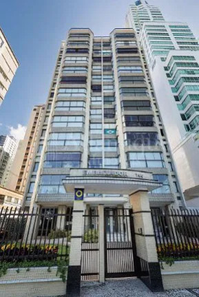 Imagem Apartamento com 3 Quartos à Venda, 1 m² em Centro - Balneário Camboriú Imagem Apartamento com 3 Quartos à Venda, 1 m² em Centro - Balneário Camboriú