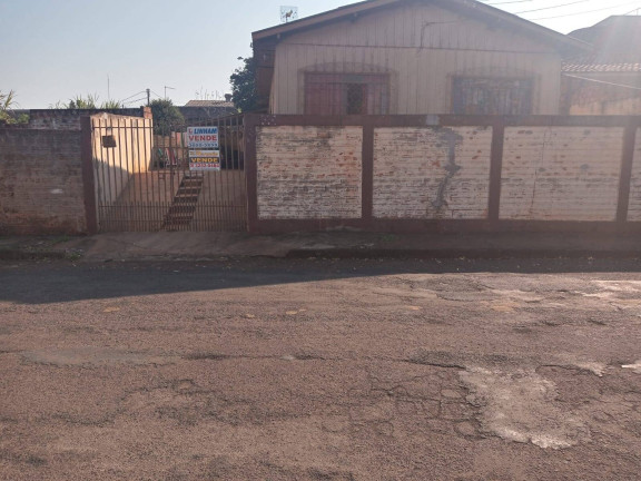 Casa à Venda, 473 m² em Vila Araponguinha - Arapongas