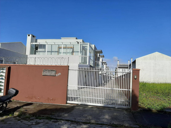 Sobrado com 3 Quartos à Venda,  em Centro - Barra Velha