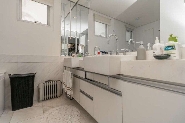 Imagem Apartamento com 2 Quartos à Venda, 146 m² em Vila Nova Conceição - São Paulo Imagem Apartamento com 2 Quartos à Venda, 146 m² em Vila Nova Conceição - São Paulo