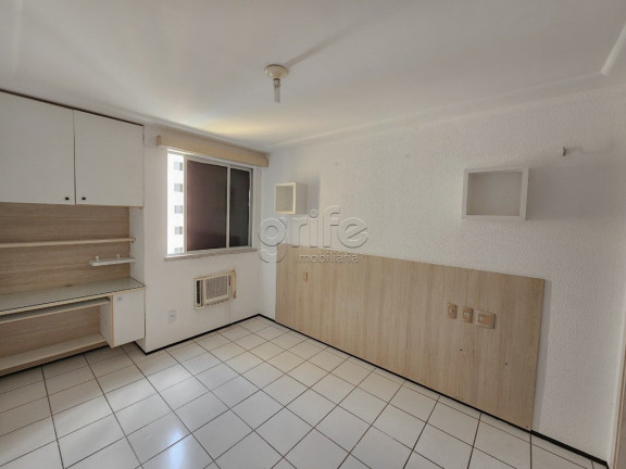 Imagem Apartamento com 3 Quartos à Venda, 54 m² em Jóquei Clube - Fortaleza