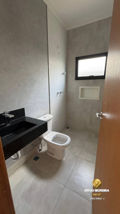 Imagem Casa com 3 Quartos à Venda, 166 m² em Jardim América - Atibaia Imagem Casa com 3 Quartos à Venda, 166 m² em Jardim América - Atibaia