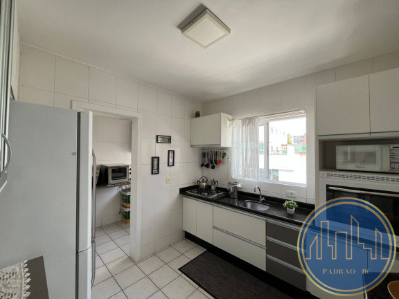 Imagem Apartamento com 3 Quartos à Venda, 98 m² em Centro - Balneário Camboriú Imagem Apartamento com 3 Quartos à Venda, 98 m² em Centro - Balneário Camboriú
