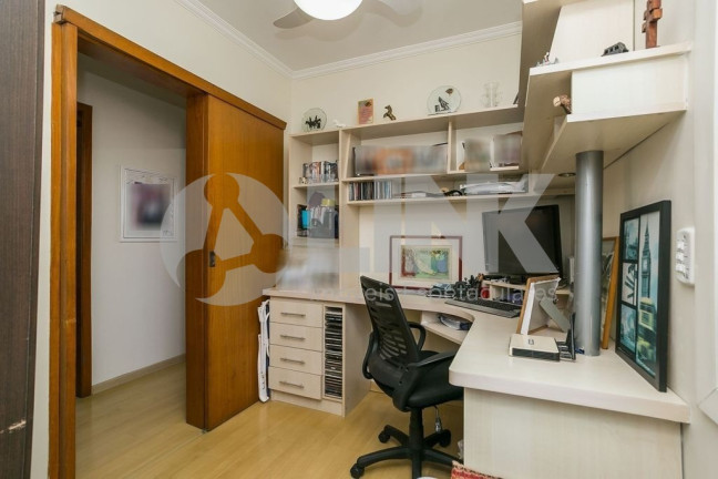 Imagem Apartamento com 2 Quartos à Venda, 86 m² em Jardim Lindóia - Porto Alegre Imagem Apartamento com 2 Quartos à Venda, 86 m² em Jardim Lindóia - Porto Alegre