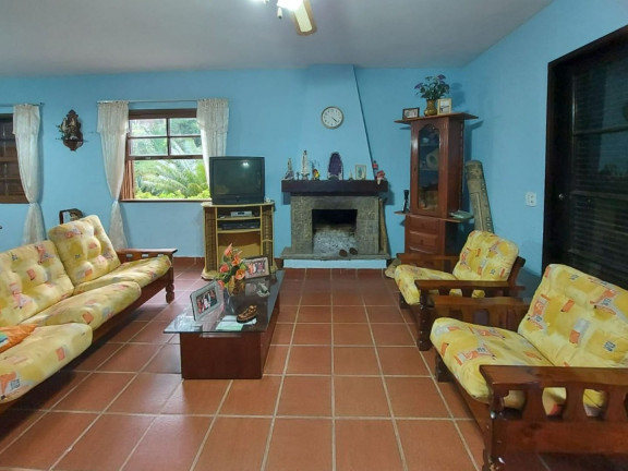 Imagem Casa com 3 Quartos à Venda, 174 m² em Albuquerque - Teresópolis Imagem Casa com 3 Quartos à Venda, 174 m² em Albuquerque - Teresópolis