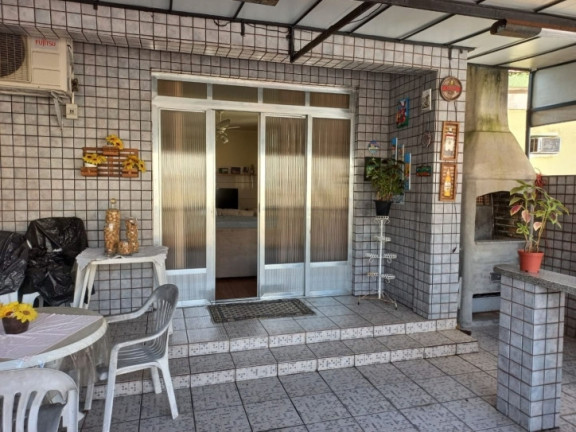 Imagem Casa com 3 Quartos à Venda, 197 m² em Campo Grande - Santos Imagem Casa com 3 Quartos à Venda, 197 m² em Campo Grande - Santos