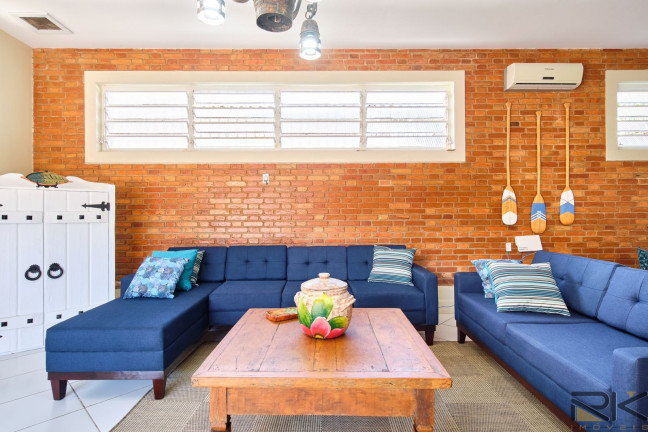Imagem Casa com 3 Quartos à Venda, 218 m² em Centro - Ubatuba