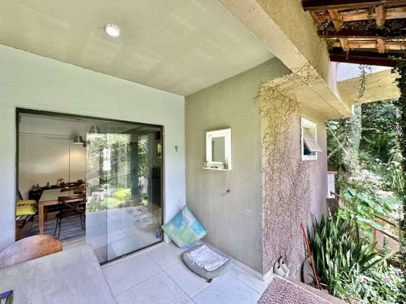 Imagem Casa com 3 Quartos à Venda, 124 m² em Granja Viana - Carapicuíba Imagem Casa com 3 Quartos à Venda, 124 m² em Granja Viana - Carapicuíba