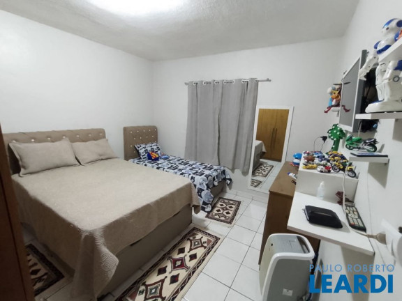 Imagem Casa com 5 Quartos à Venda, 154 m² em Jardim Bom Pastor - Santo André Imagem Casa com 5 Quartos à Venda, 154 m² em Jardim Bom Pastor - Santo André