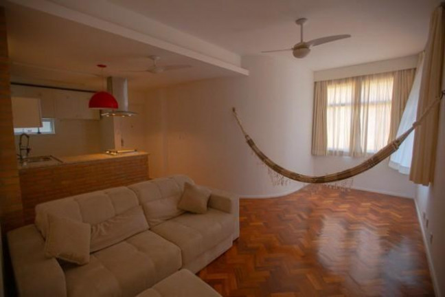 Imagem Apartamento com 2 Quartos à Venda, 60 m² em Copacabana - Rio De Janeiro Imagem Apartamento com 2 Quartos à Venda, 60 m² em Copacabana - Rio De Janeiro