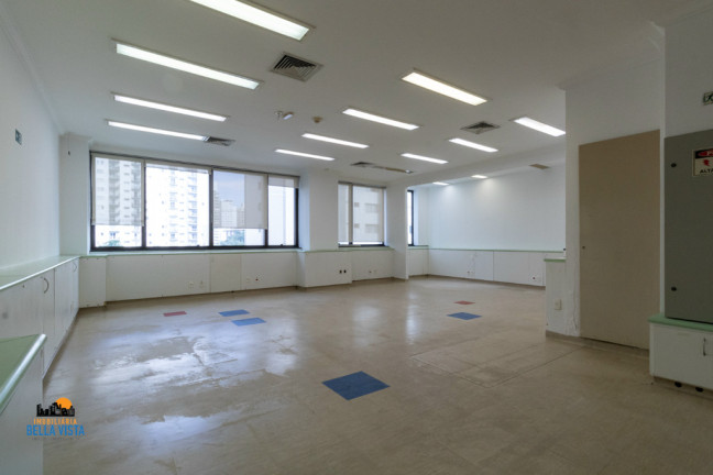 Imagem Sala Comercial à Venda,  em Moema - São Paulo