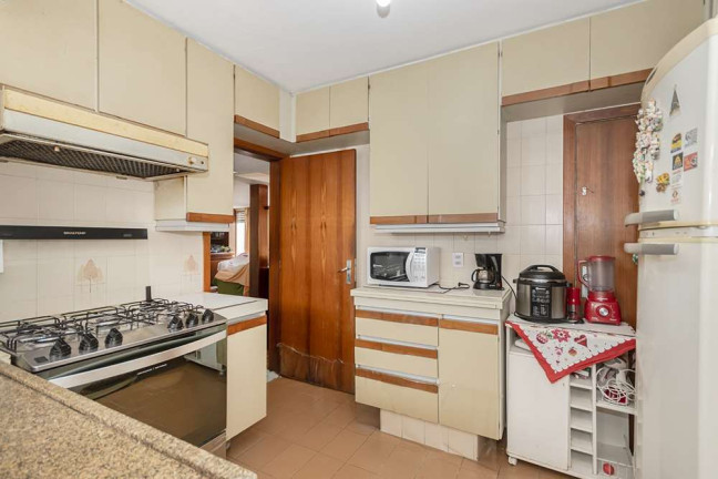 Imagem Imóvel com 2 Quartos à Venda, em Petrópolis - Porto Alegre Imagem Imóvel com 2 Quartos à Venda, em Petrópolis - Porto Alegre