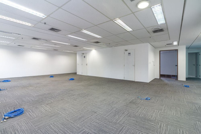 Imagem Sala Comercial à Venda, em Cidade Monções - São Paulo Imagem Sala Comercial à Venda, em Cidade Monções - São Paulo