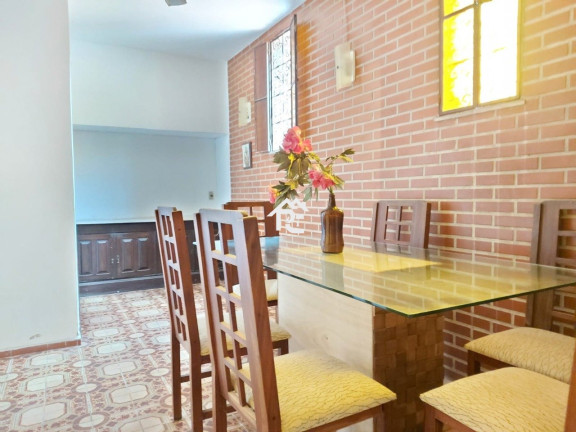 Imagem Casa com 5 Quartos à Venda, 300 m² em Santa Rosa - Niterói