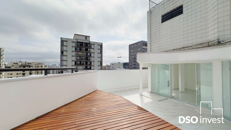 Cobertura com 3 Quartos à Venda,  em Moema - São Paulo