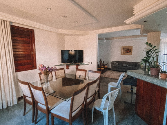 Imagem Casa com 6 Quartos à Venda, 570 m² em Vilas Do Atlântico - Lauro De Freitas Imagem Casa com 6 Quartos à Venda, 570 m² em Vilas Do Atlântico - Lauro De Freitas