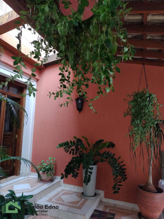 Imagem Casa com 3 Quartos à Venda, 316 m² em Vila Santo Estéfano - São Paulo Imagem Casa com 3 Quartos à Venda, 316 m² em Vila Santo Estéfano - São Paulo