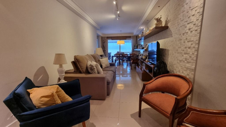 Apartamento com 3 Quartos à Venda, 188 m² em Pitangueiras - Guarujá